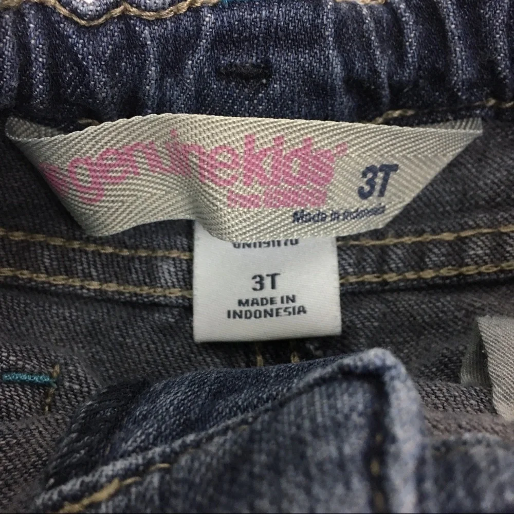OSHKOSH Jeans Genuine Kids Embroidered Flowers Girly Cute Spring Denim Size 3T